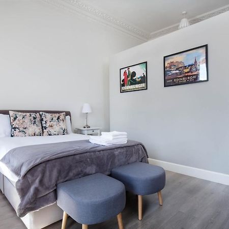 Modern Studio Apartment In Prime Central Location 에든버러 외부 사진